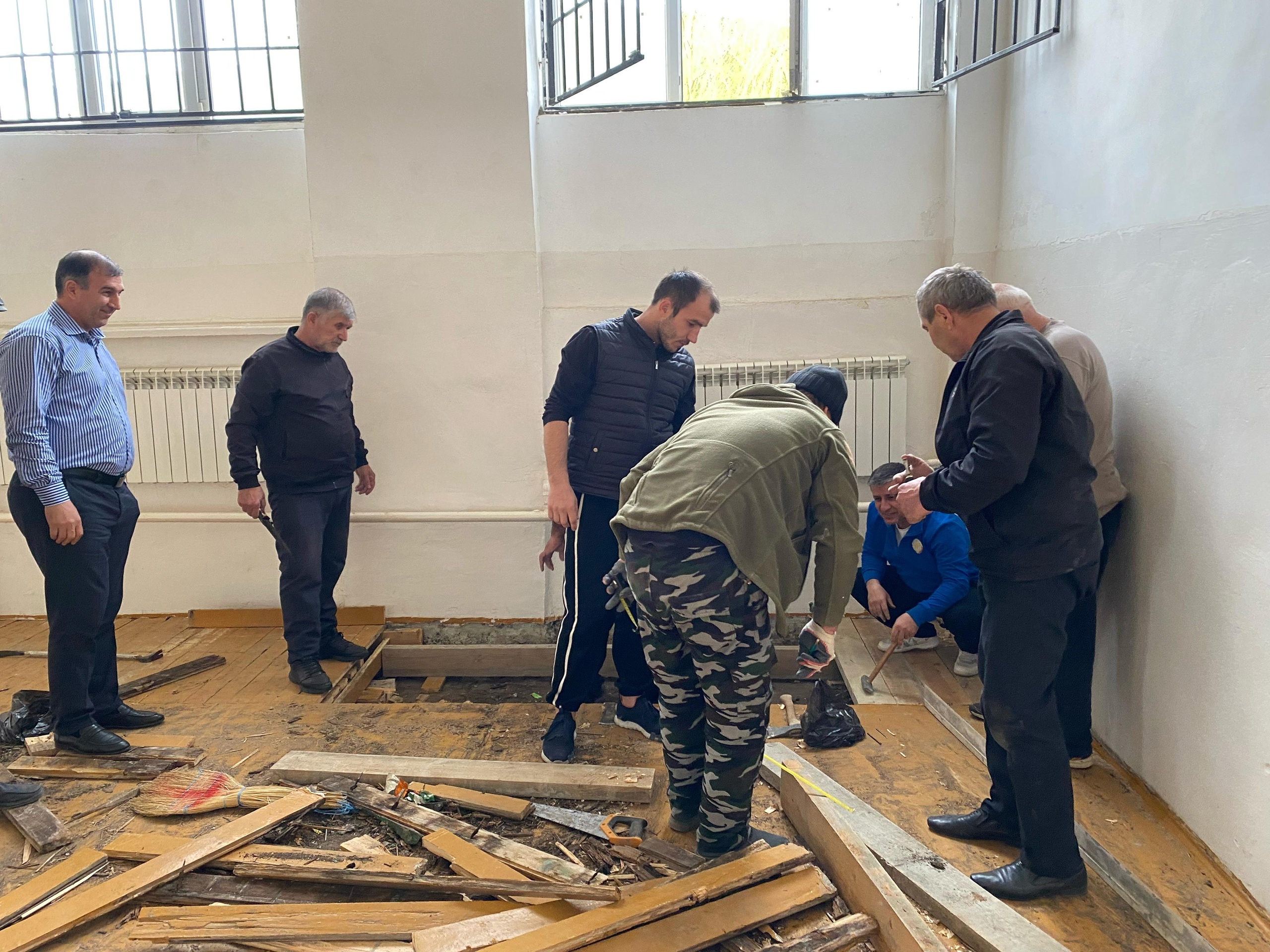 Ремонтные работы во время каникул.
