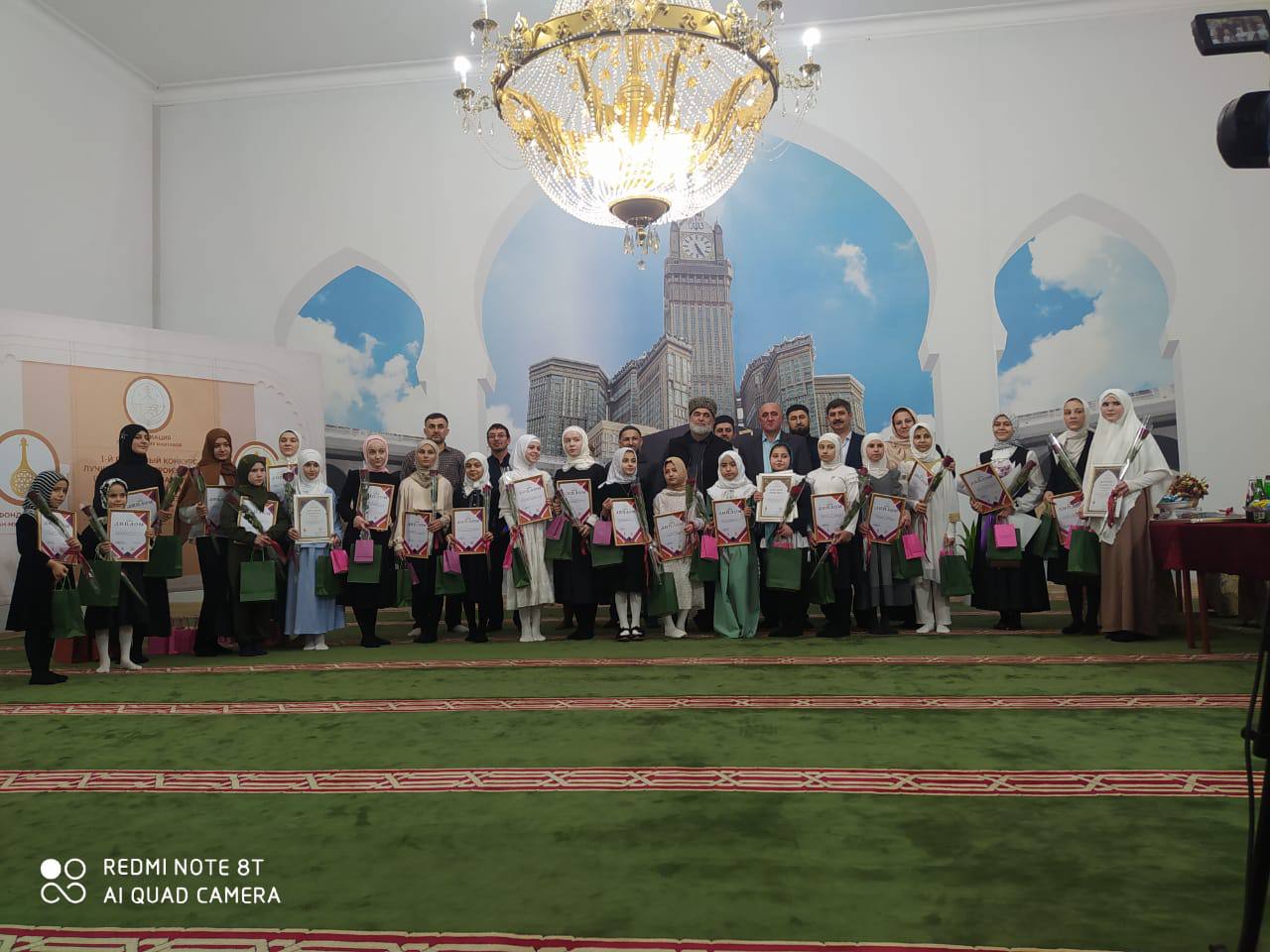 Районный конкурс на лучшего чтеца произведений шейха Мухаммадмухтара Параульского..